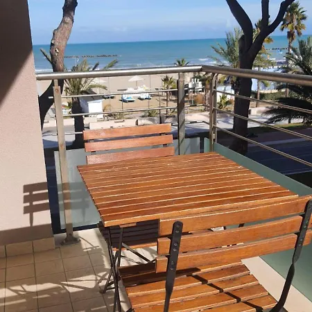 La Finestra Sul Mare - Ombrellone Stabilimento Incluso Roseto Degli Abruzzi