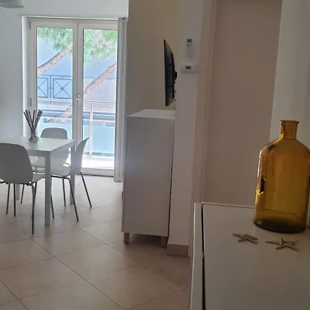 La Finestra Sul Mare - Ombrellone Stabilimento Incluso Appartement *